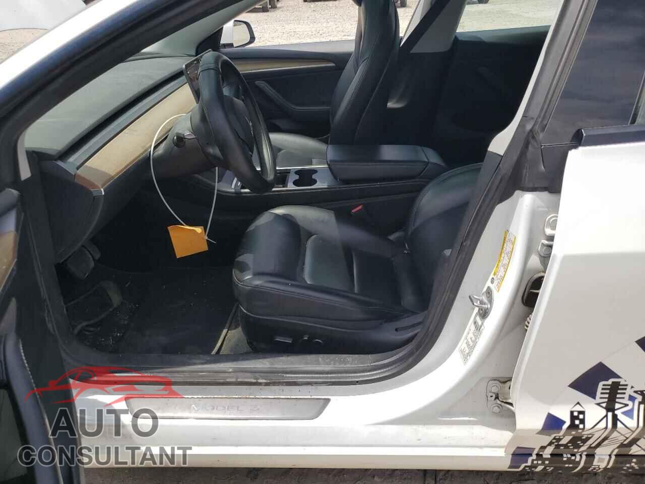 TESLA MODEL 3 2021 - 5YJ3E1EB1MF087025