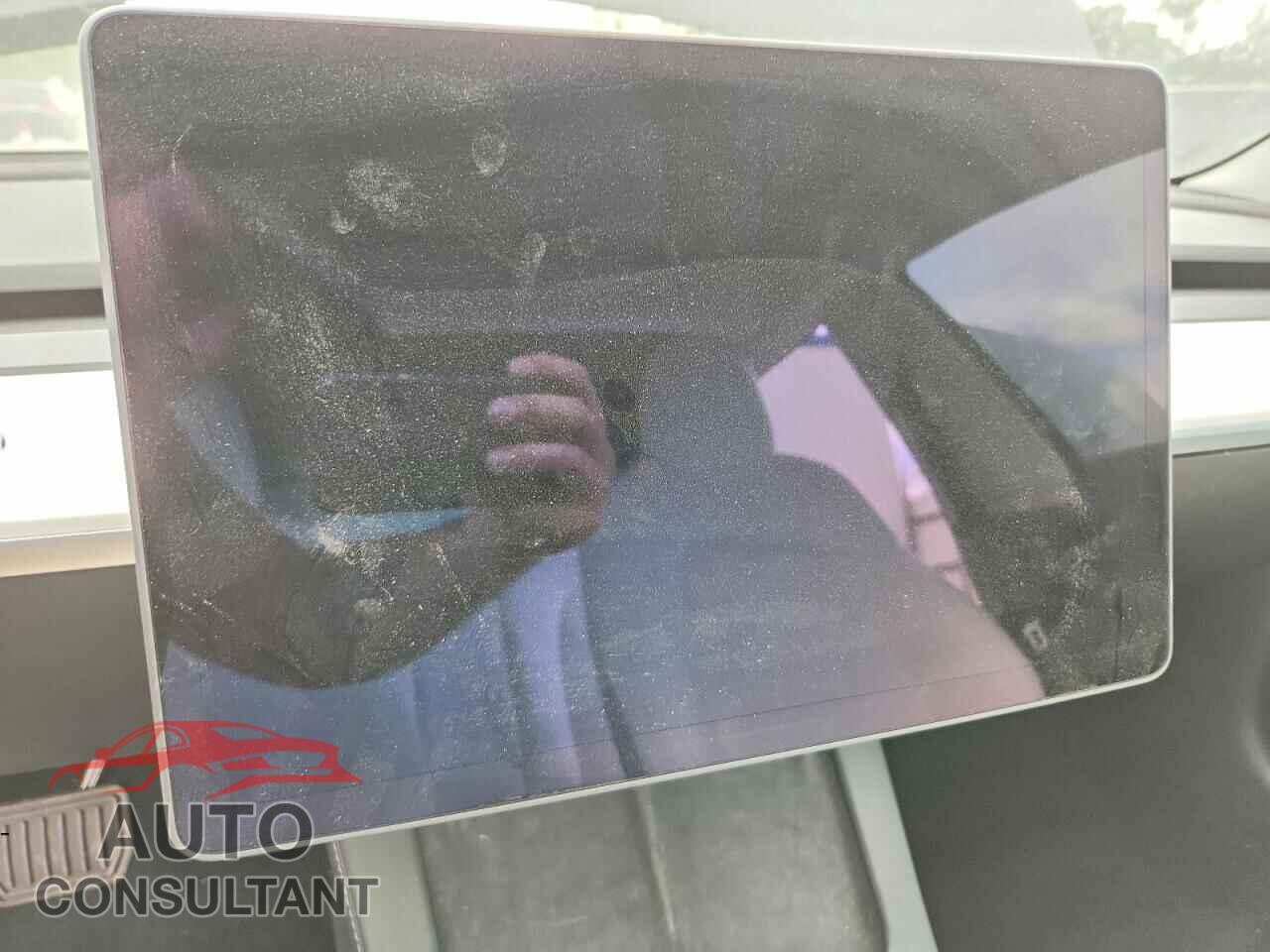 TESLA MODEL 3 2022 - 5YJ3E1EBXNF120122