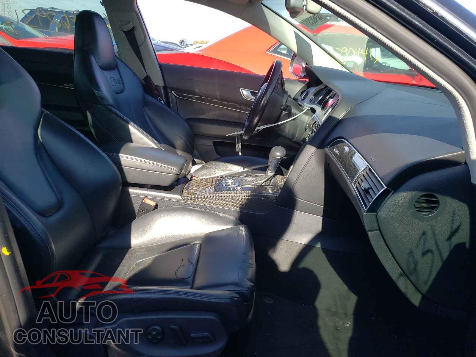 AUDI S6/RS6 2011 - WAUBNBFB4BN052006