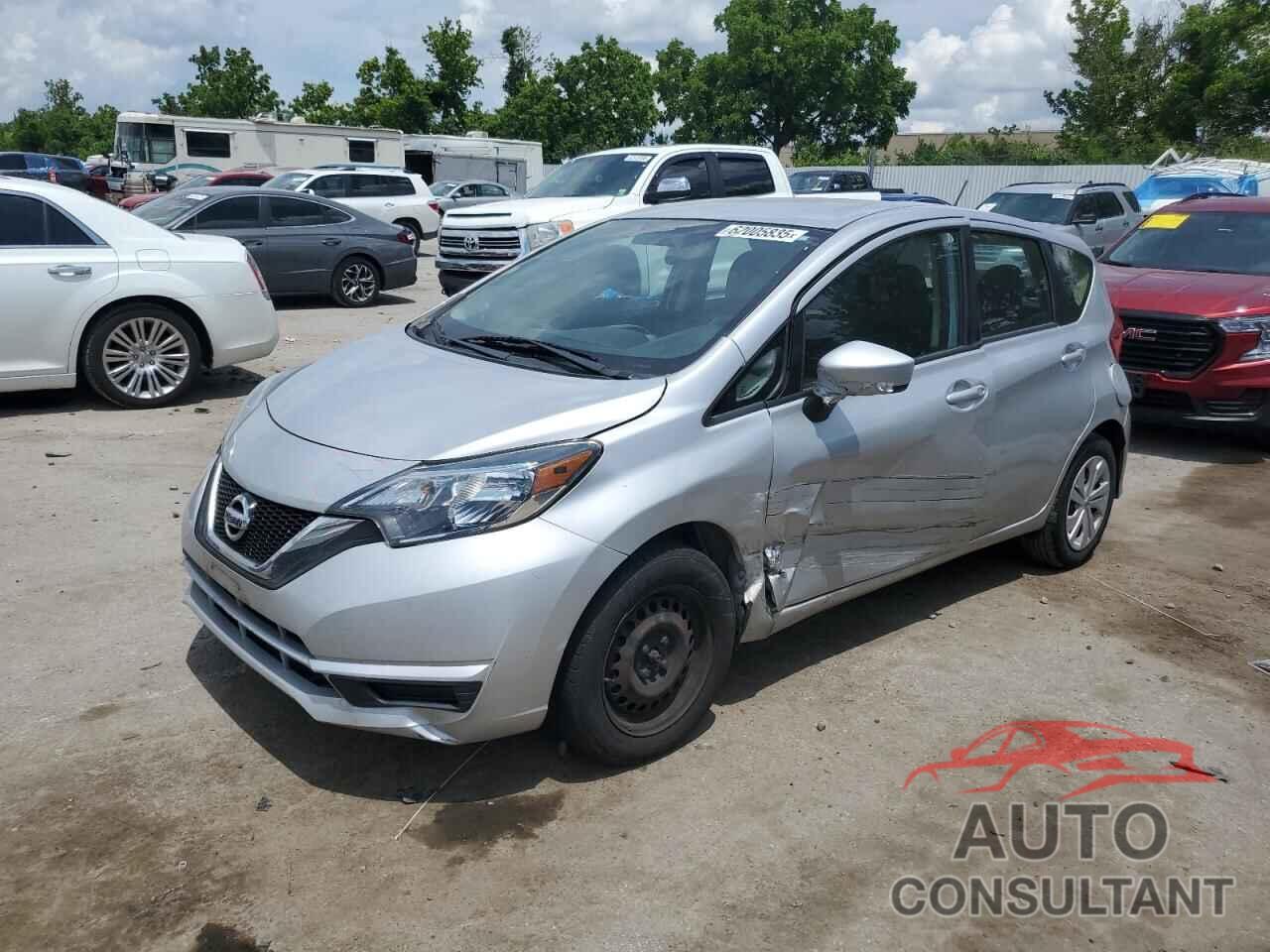 NISSAN VERSA 2017 - 3N1CE2CP9HL359884