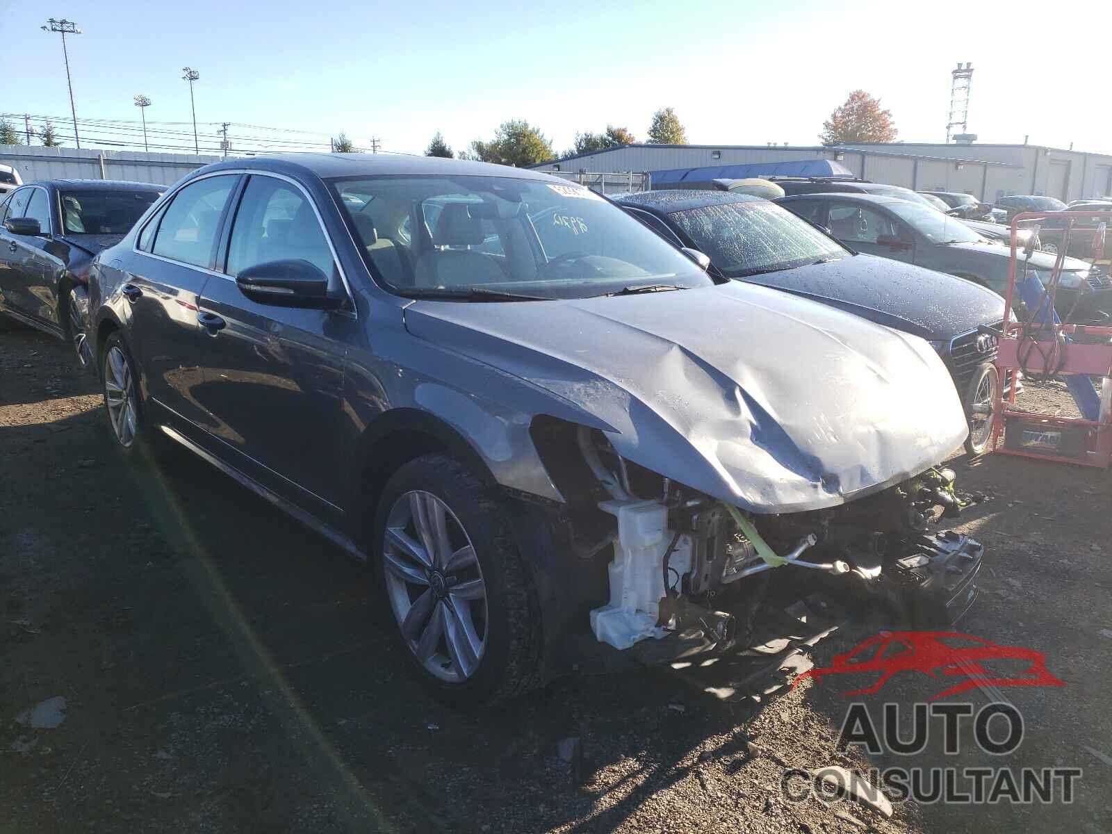VOLKSWAGEN PASSAT 2017 - 1VWCT7A33HC033636