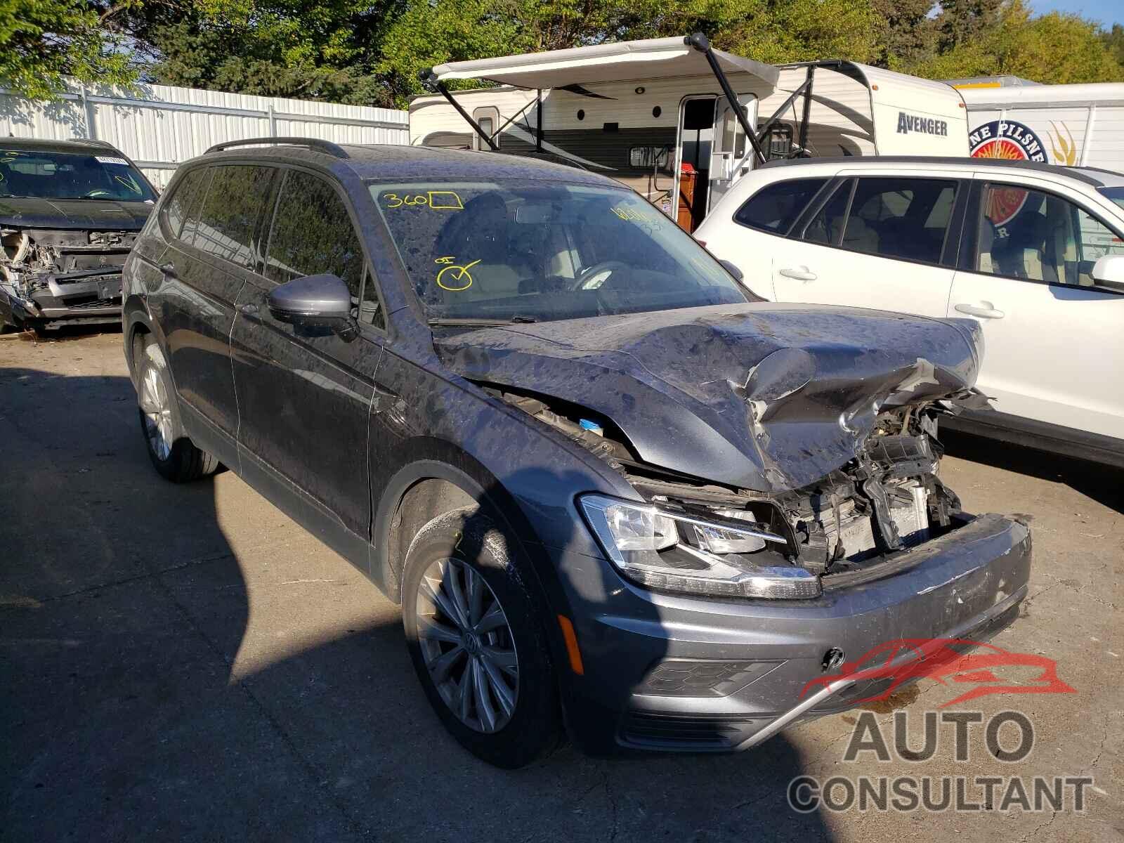 VOLKSWAGEN TIGUAN 2018 - 3VV1B7AX9JM055243