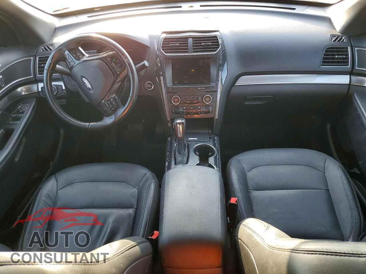 FORD EXPLORER 2018 - 1FM5K8D80JGB65372