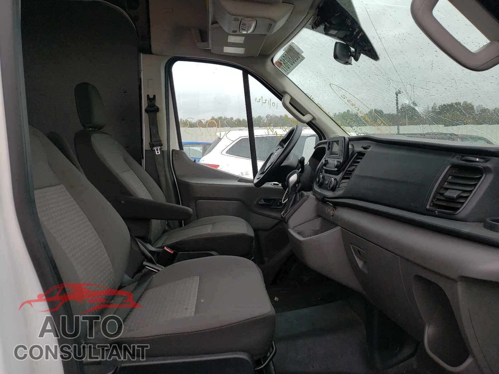 FORD TRANSIT CO 2020 - 1FTBR2C87LKA40323