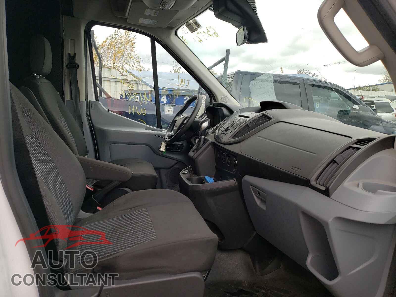 FORD TRANSIT CO 2019 - 1FTYR2CM4KKB83641