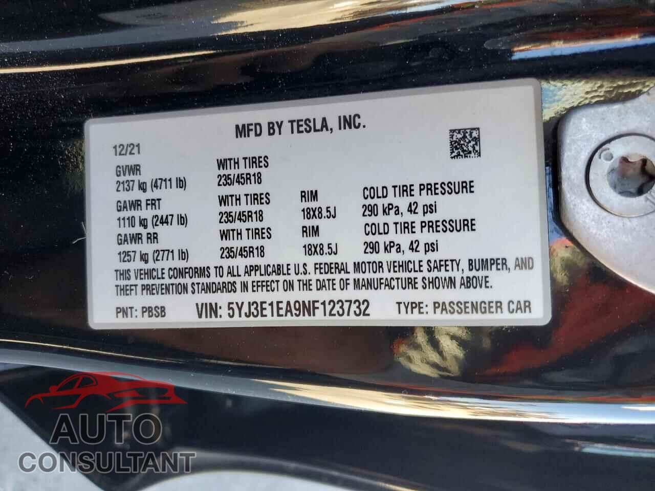 TESLA MODEL 3 2022 - 5YJ3E1EA9NF123732