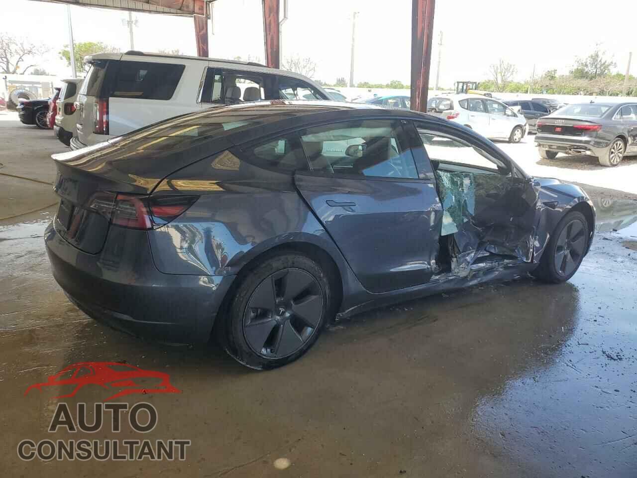 TESLA MODEL 3 2023 - 5YJ3E1EA3PF435595