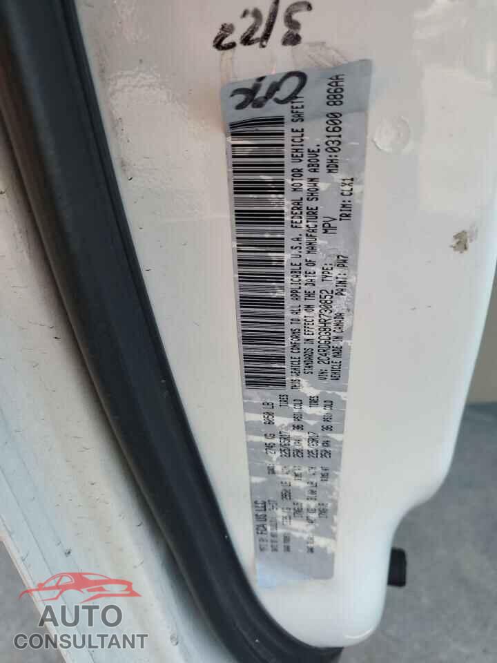 DODGE CARAVAN 2017 - 2C4RDGCG8HR730852