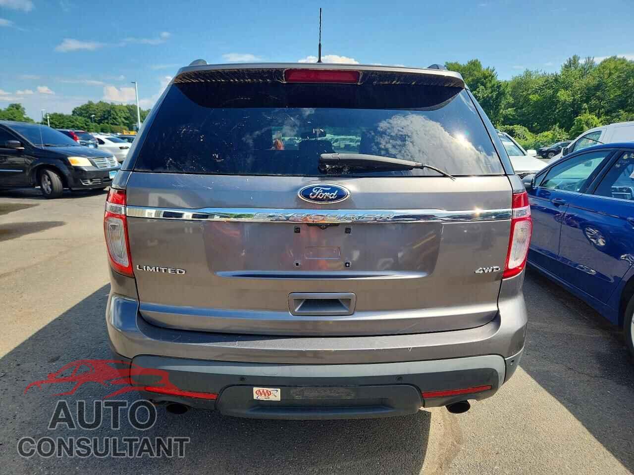 FORD EXPLORER 2011 - 1FMHK8F80BGA90071