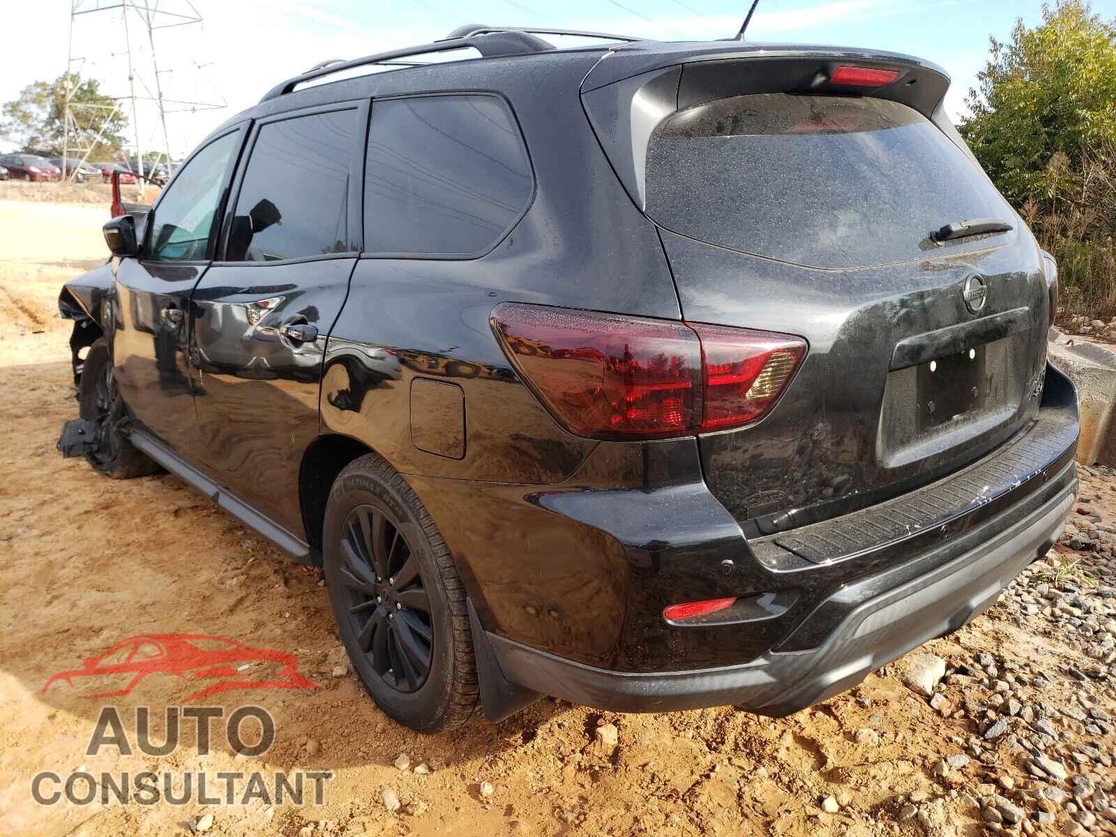 NISSAN PATHFINDER 2017 - 5N1DR2MM3HC606091
