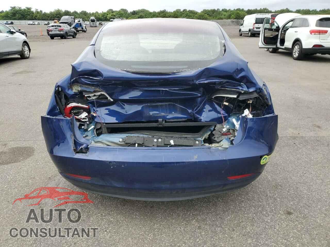 TESLA MODEL 3 2018 - 5YJ3E1EA2JF037785