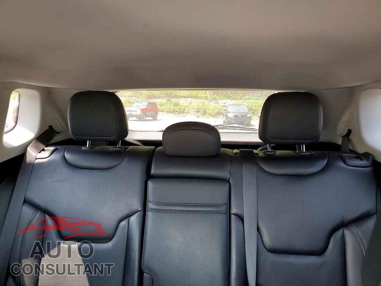 JEEP COMPASS 2017 - 3C4NJDCB5HT671864