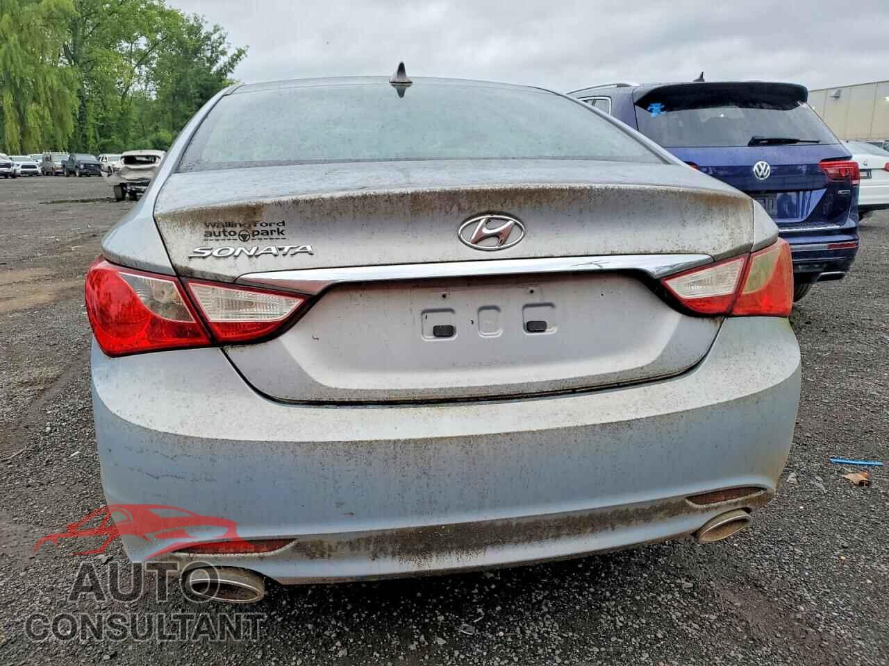 HYUNDAI SONATA 2011 - 5NPEC4AC3BH066299