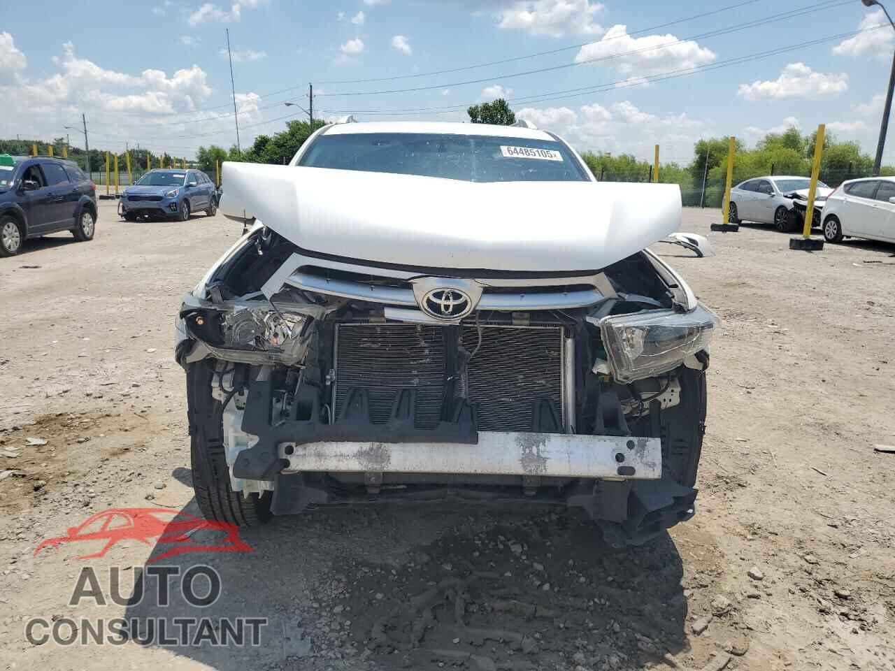 TOYOTA HIGHLANDER 2012 - 5TDBK3EH2CS135002