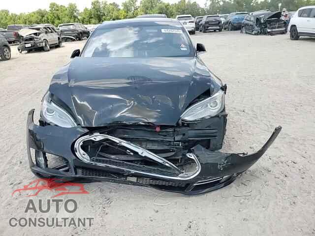 TESLA MODEL S 2015 - 5YJSA1H22FF100399