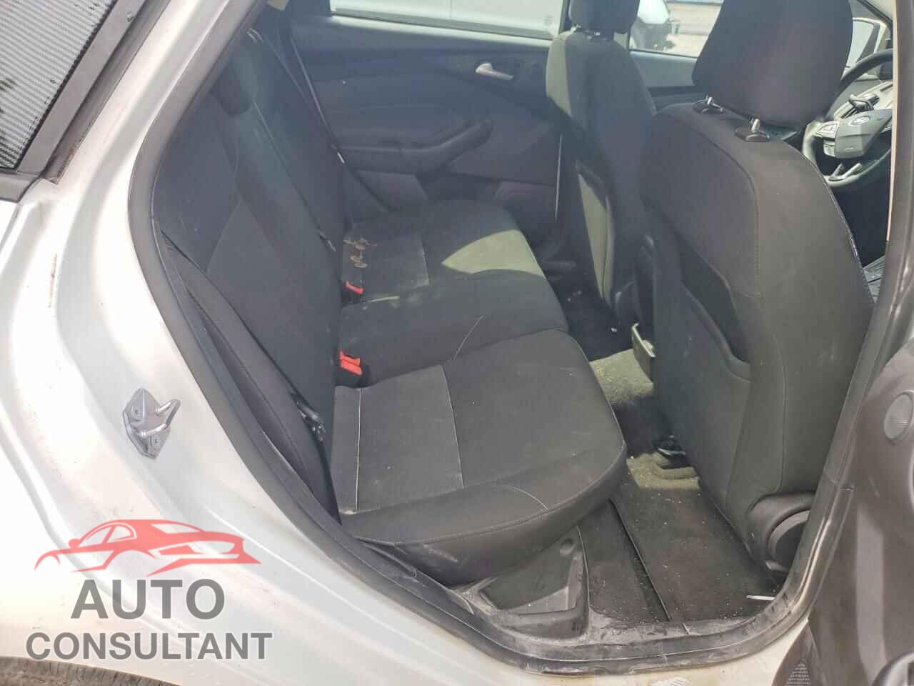 FORD FOCUS 2017 - 1FADP3M22HL248146