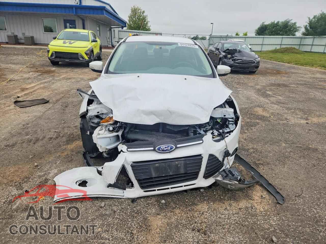 FORD FOCUS 2014 - 1FADP3F20EL411112