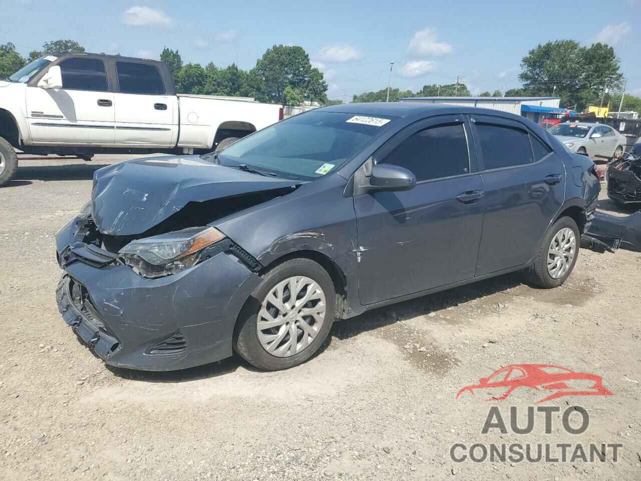 TOYOTA COROLLA 2018 - 5YFBURHE9JP744818