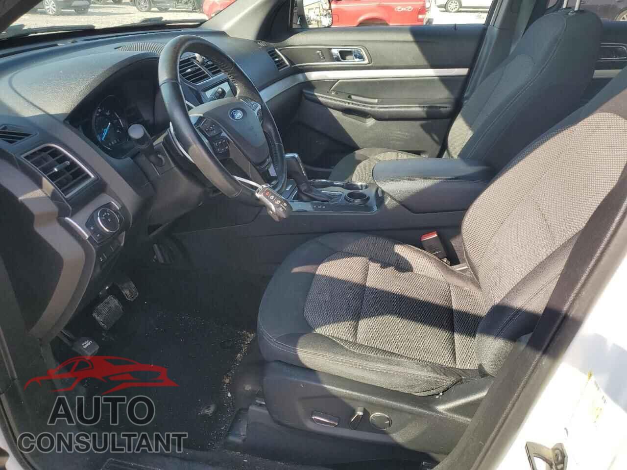 FORD EXPLORER 2017 - 1FM5K7D85HGC26848