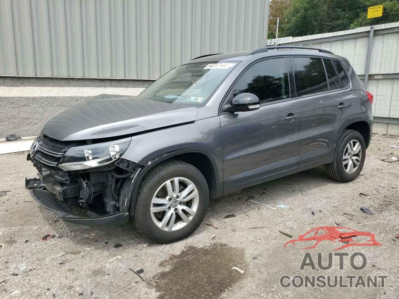 VOLKSWAGEN TIGUAN 2016 - WVGAV7AX2GW510931