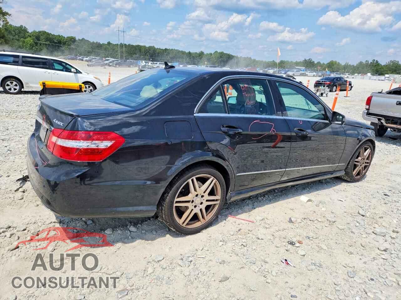 MERCEDES-BENZ E-CLASS 2011 - WDDHF8HB5BA498804