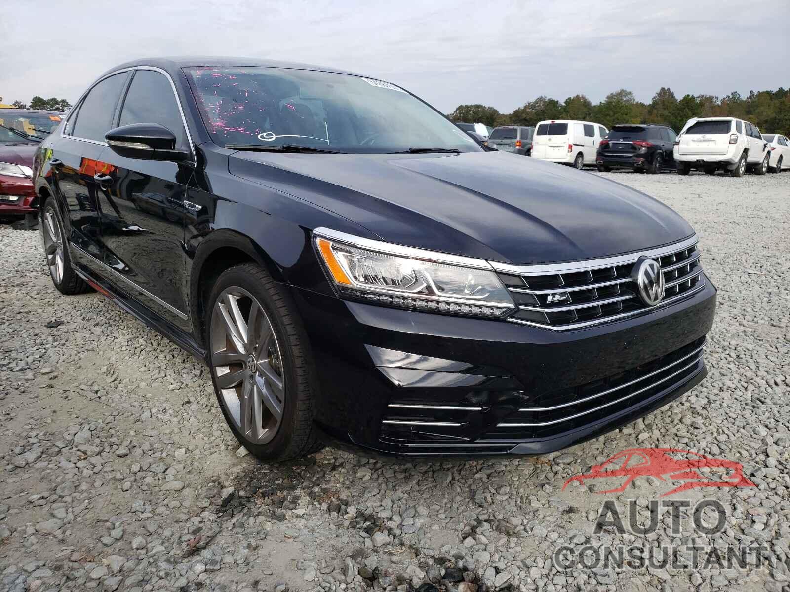 VOLKSWAGEN PASSAT 2017 - 1VWDT7A30HC070244