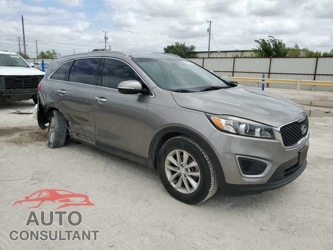 KIA SORENTO 2018 - 5XYPG4A39JG366576