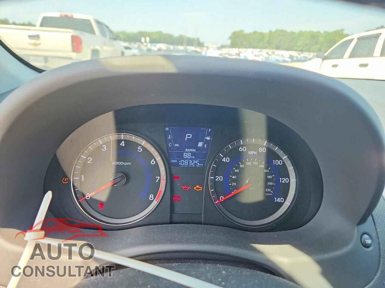 HYUNDAI ACCENT 2013 - KMHCU5AE4DU087999