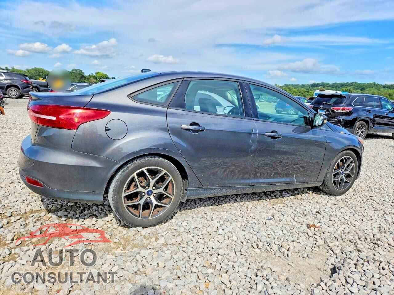 FORD FOCUS 2017 - 1FADP3H29HL237316