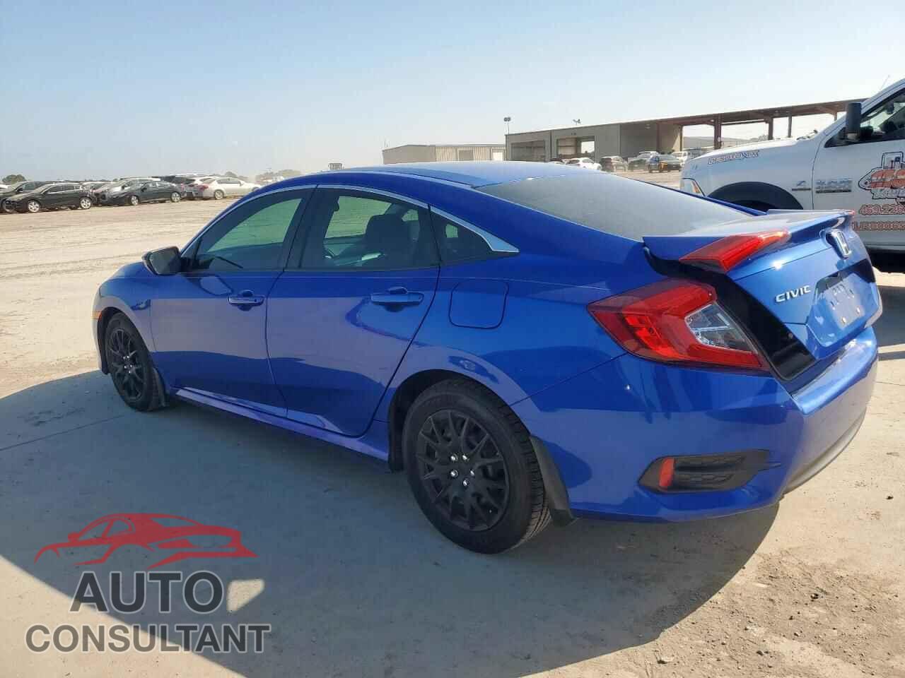 HONDA CIVIC 2018 - 19XFC2F59JE200190