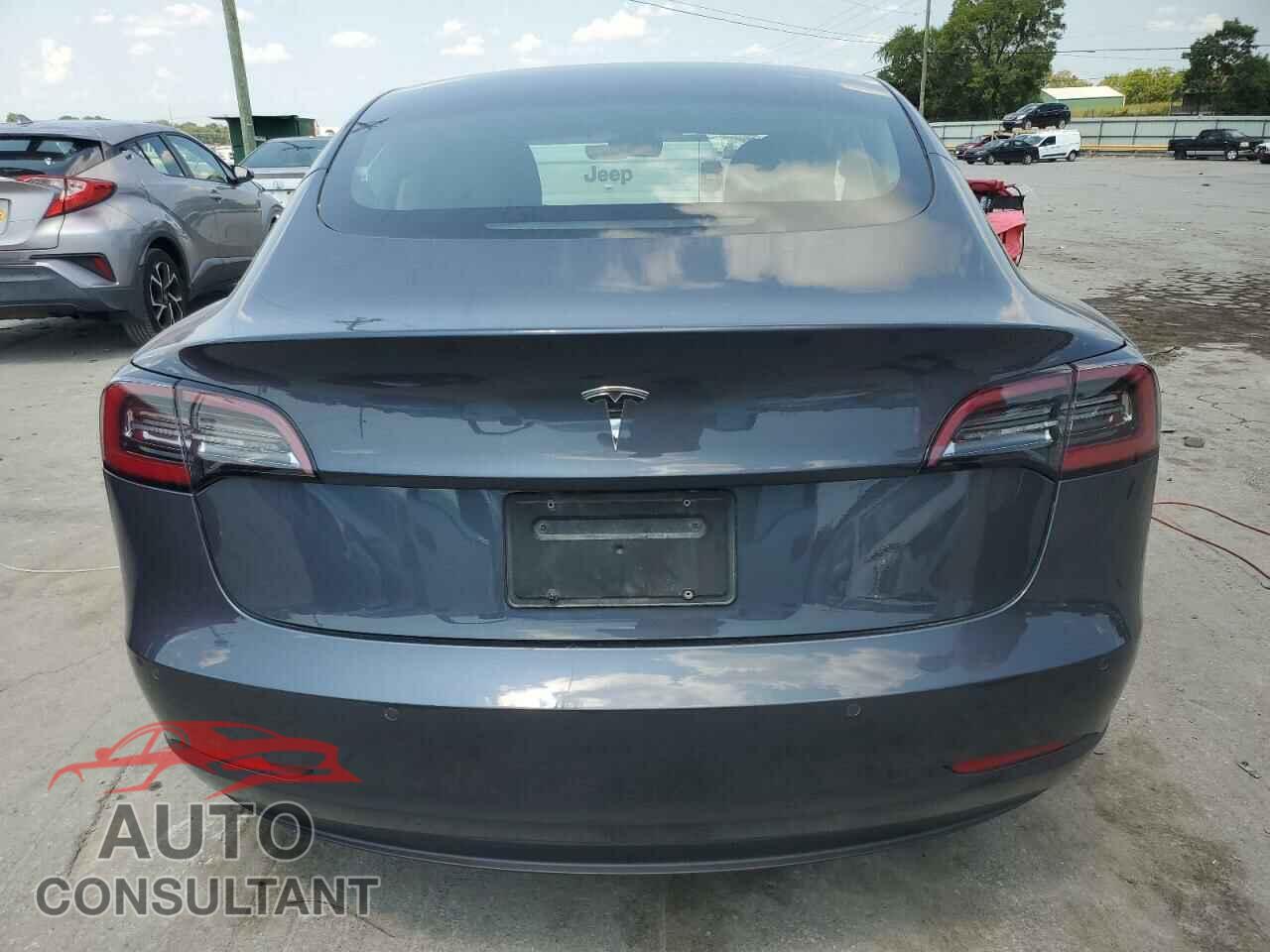 TESLA MODEL 3 2022 - 5YJ3E1EA7NF313156