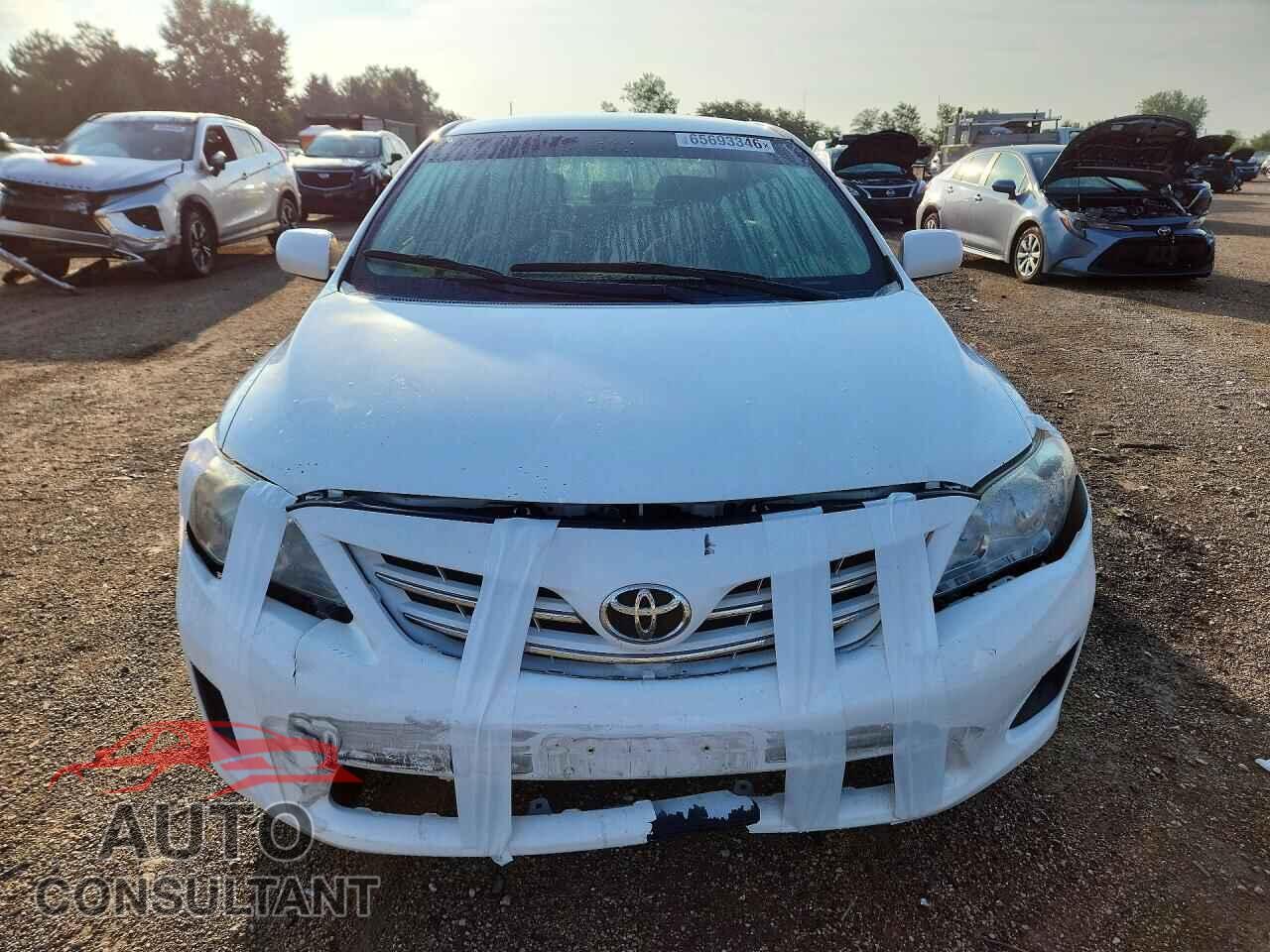 TOYOTA COROLLA 2013 - 2T1BU4EEXDC043894
