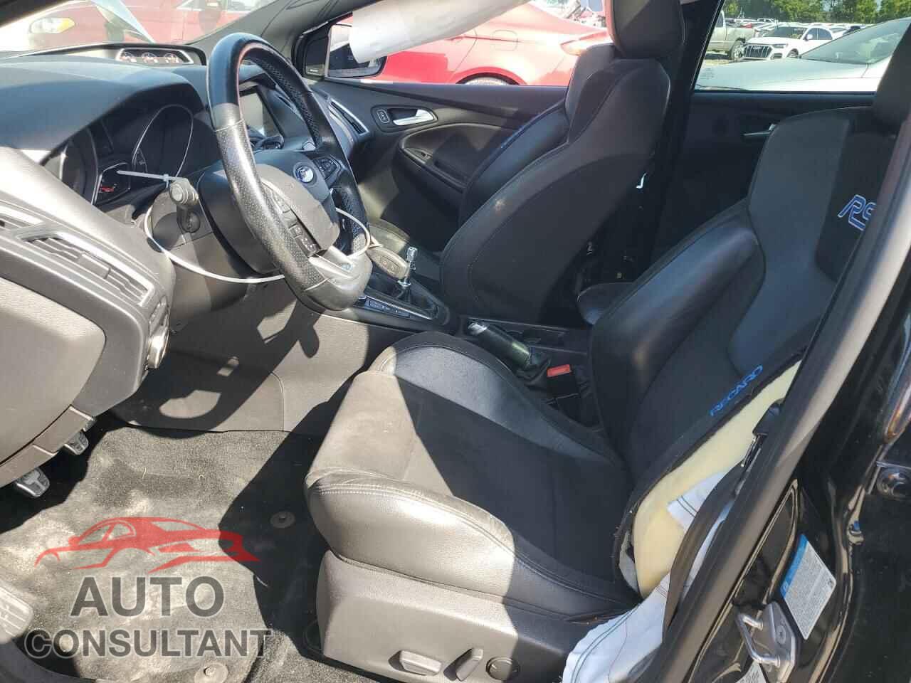 FORD FOCUS 2017 - WF0DP3TH5H4123598