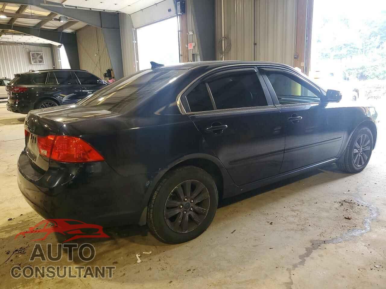 KIA OPTIMA 2010 - KNAGG4A83A5414932