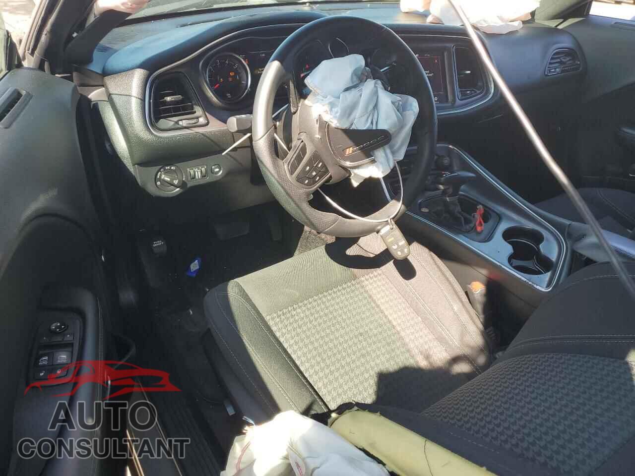DODGE CHALLENGER 2018 - 2C3CDZBTXJH202570