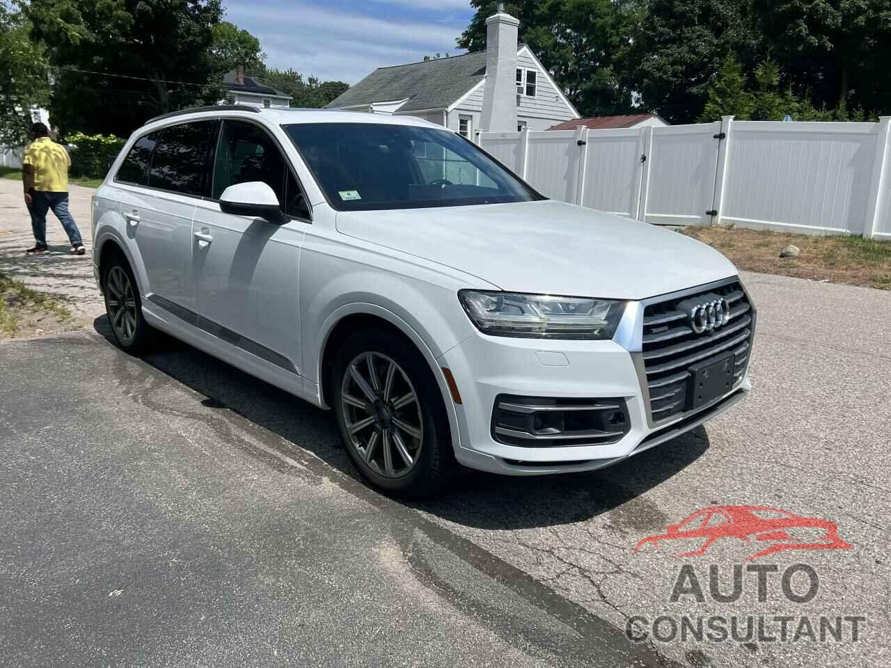 AUDI Q7 2017 - WA1VAAF70HD012760