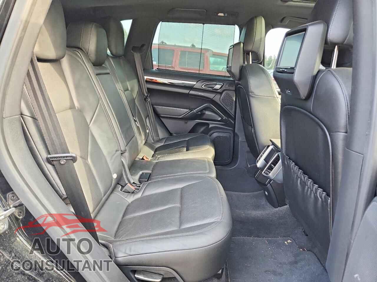 PORSCHE CAYENNE 2013 - WP1AB2A2XDLA85281