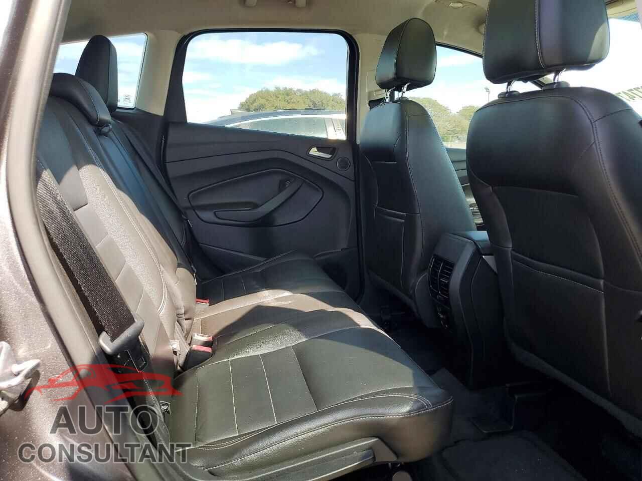 FORD CMAX 2013 - 1FADP5BU2DL516882