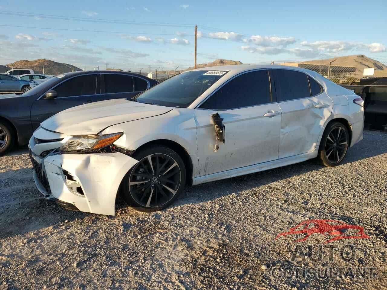 TOYOTA CAMRY 2019 - 4T1B61HK6KU832422