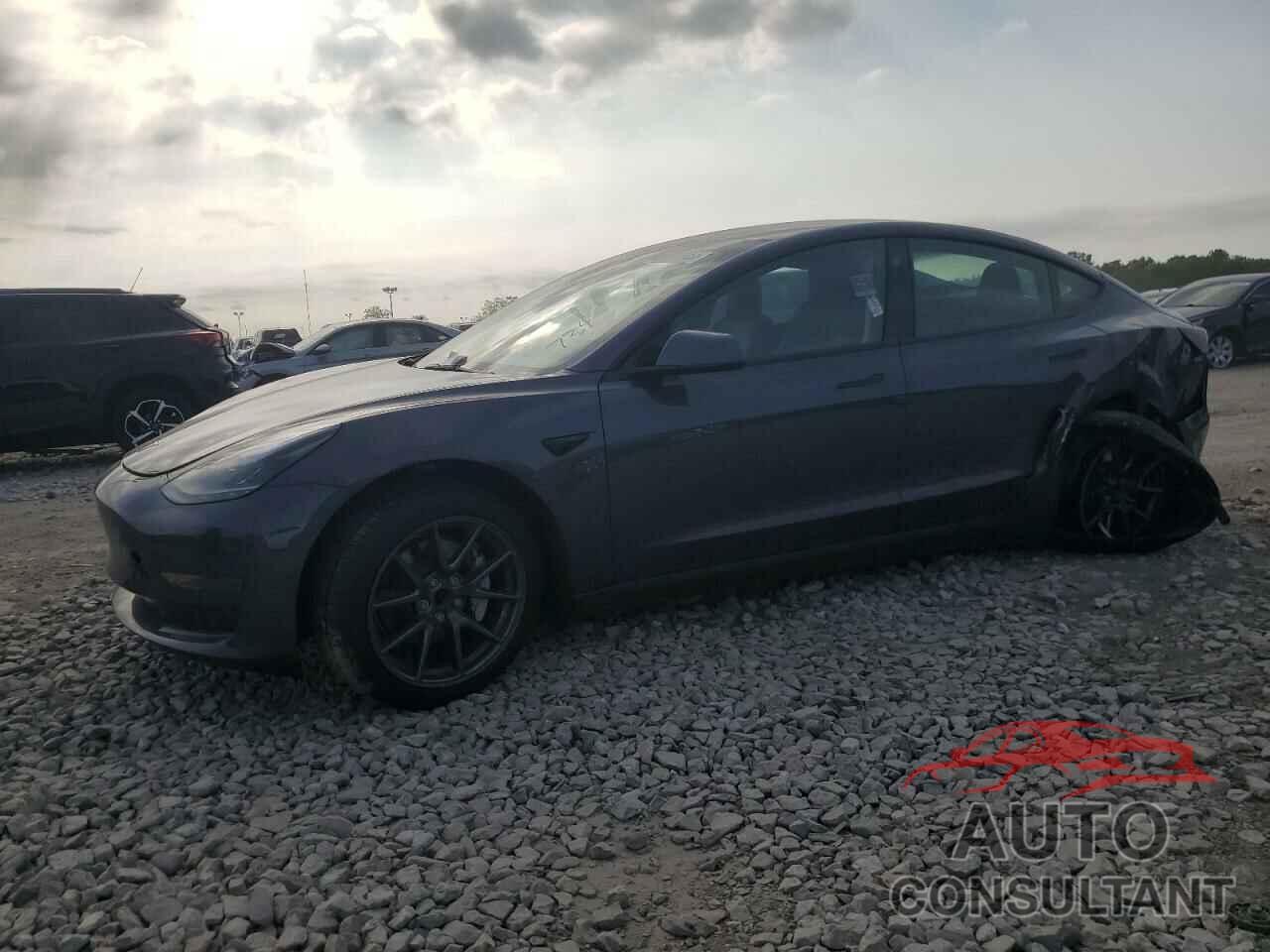 TESLA MODEL 3 2023 - 5YJ3E1EA0PF418401