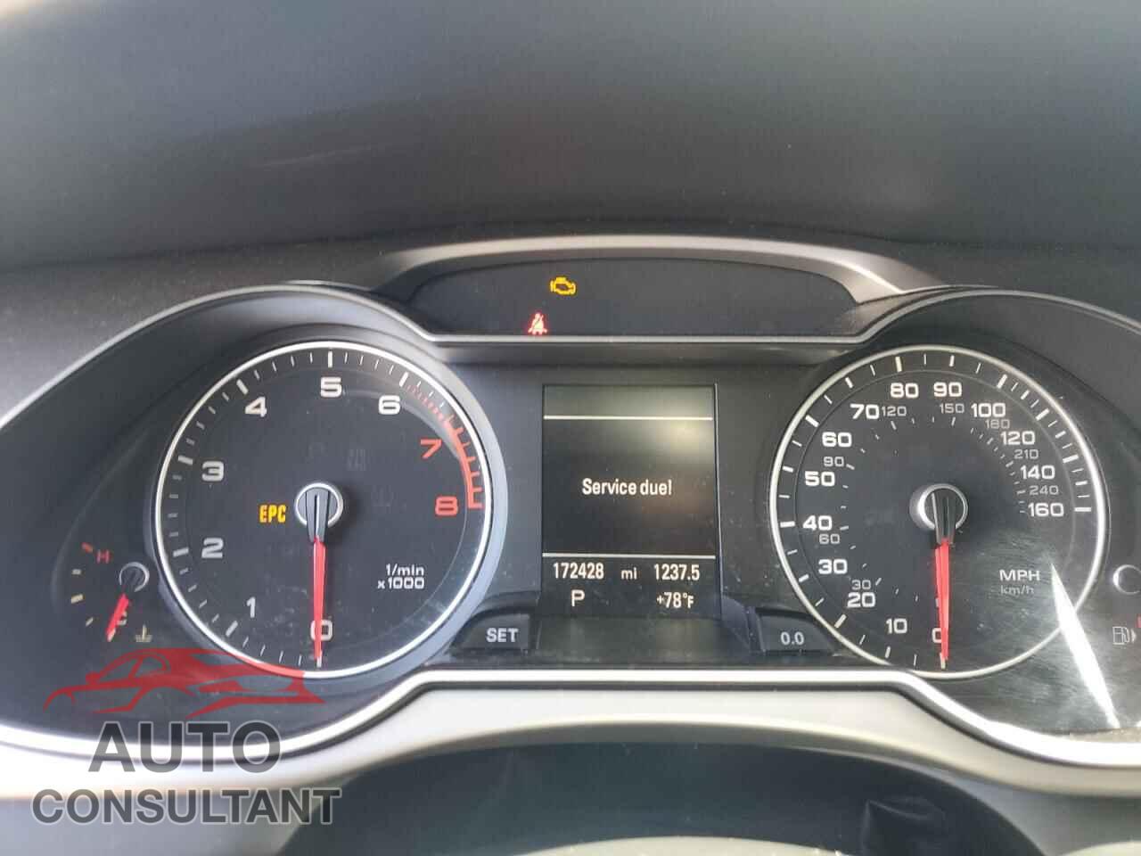 AUDI A4 2013 - WAUFFAFL6DN011302