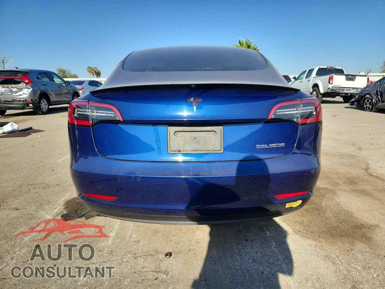 TESLA MODEL 3 2021 - 5YJ3E1EC9MF077481