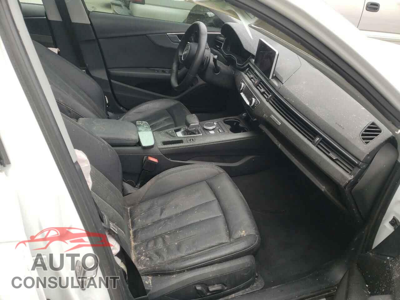 AUDI A4 2017 - WAUDNAF42HN054513