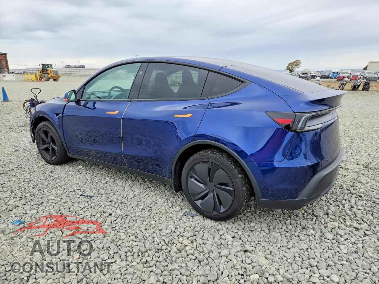 TESLA MODEL Y 2026 - 7SAYGDED1TF542640