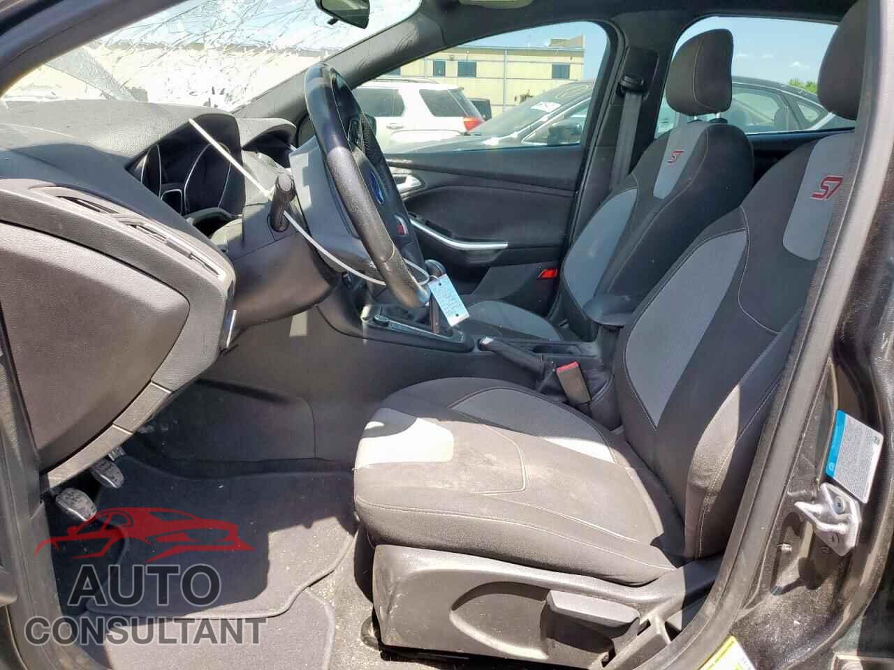 FORD FOCUS 2016 - 1FADP3L94GL394898
