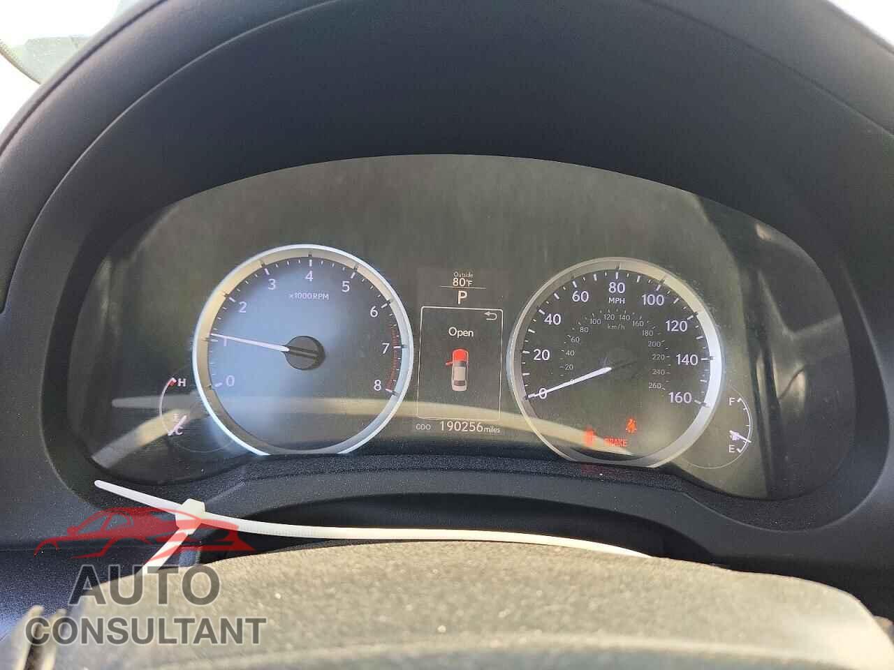 LEXUS IS 2014 - JTHBF1D28E5015458