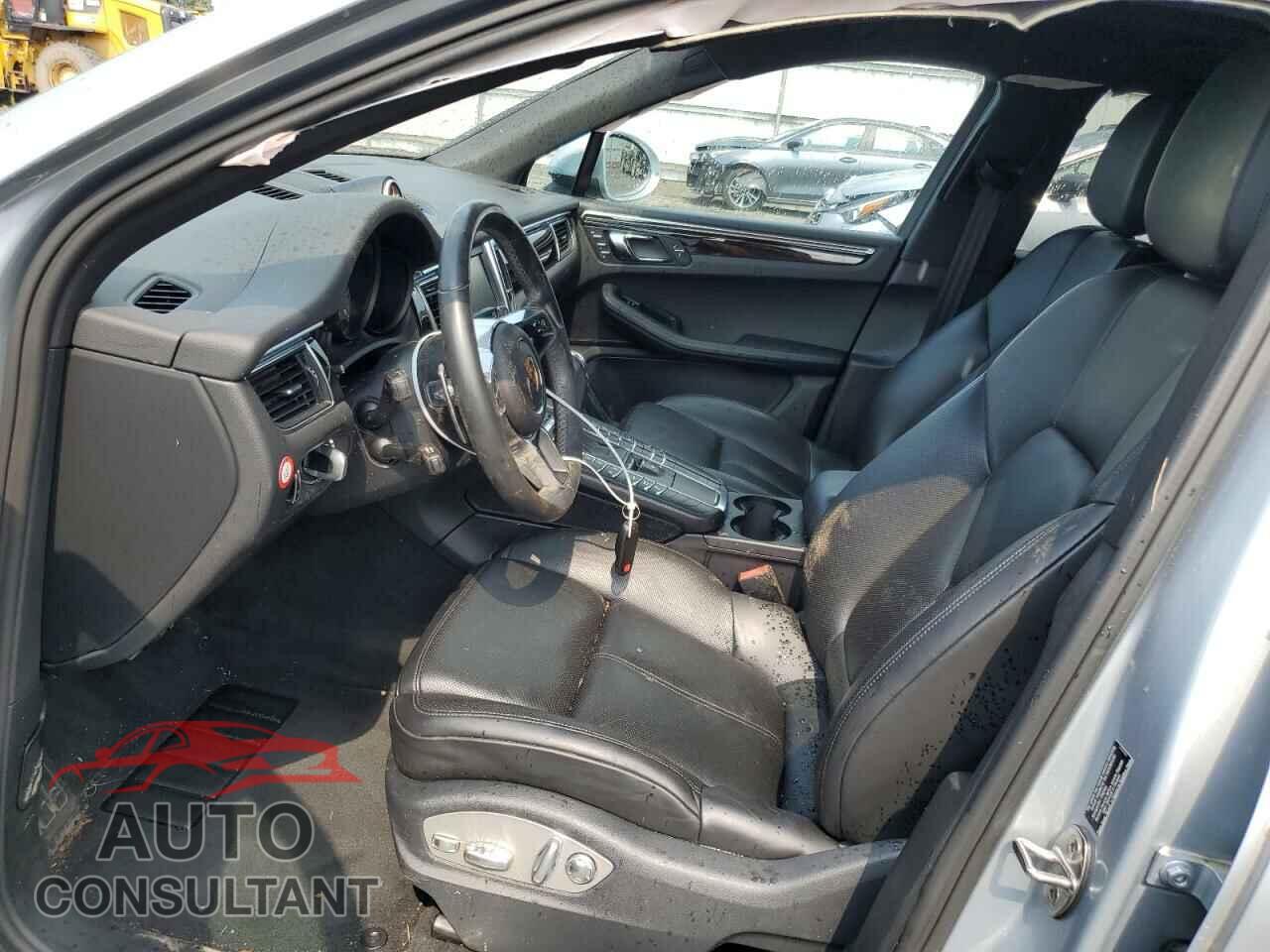 PORSCHE MACAN 2016 - WP1AB2A53GLB53192