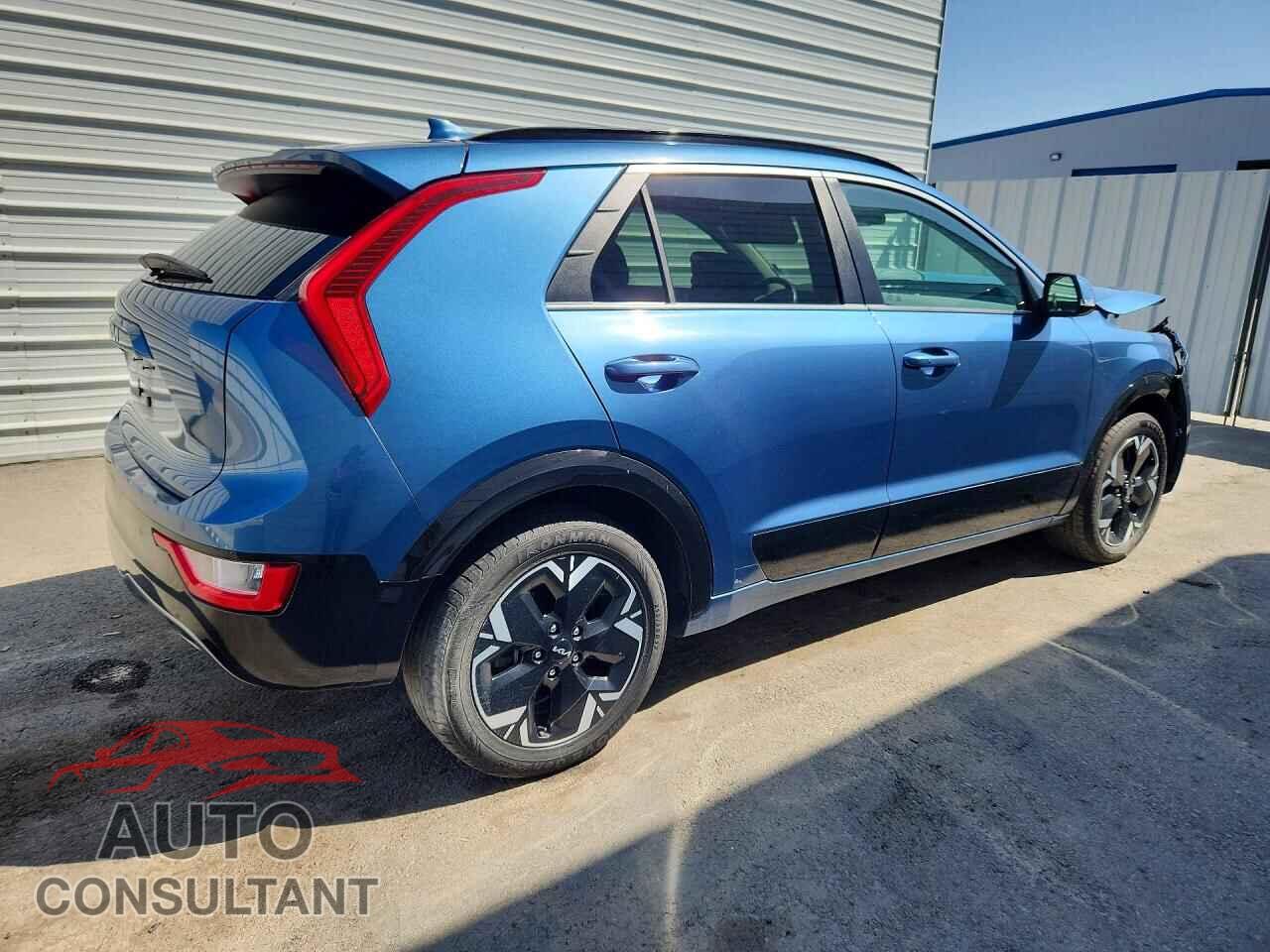 KIA NIRO 2023 - KNDCR3L17P5021837