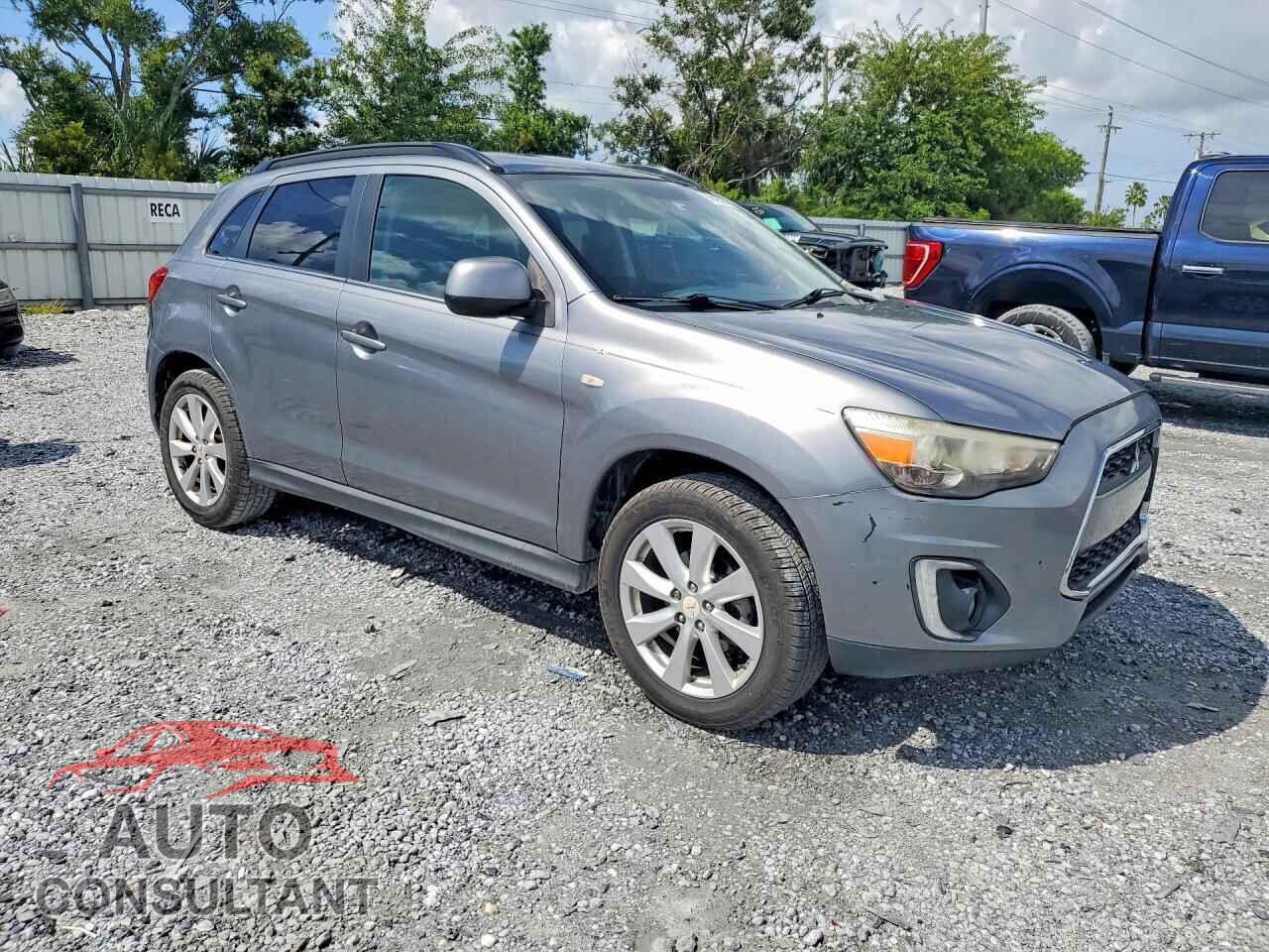 MITSUBISHI OUTLANDER 2015 - 4A4AP4AU6FE002378