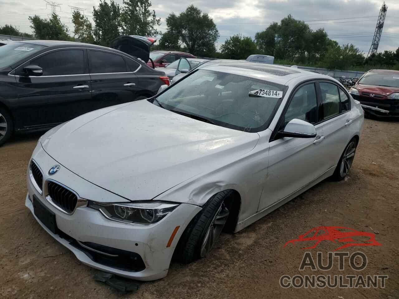 BMW 3 SERIES 2016 - WBA8E3G50GNU38695